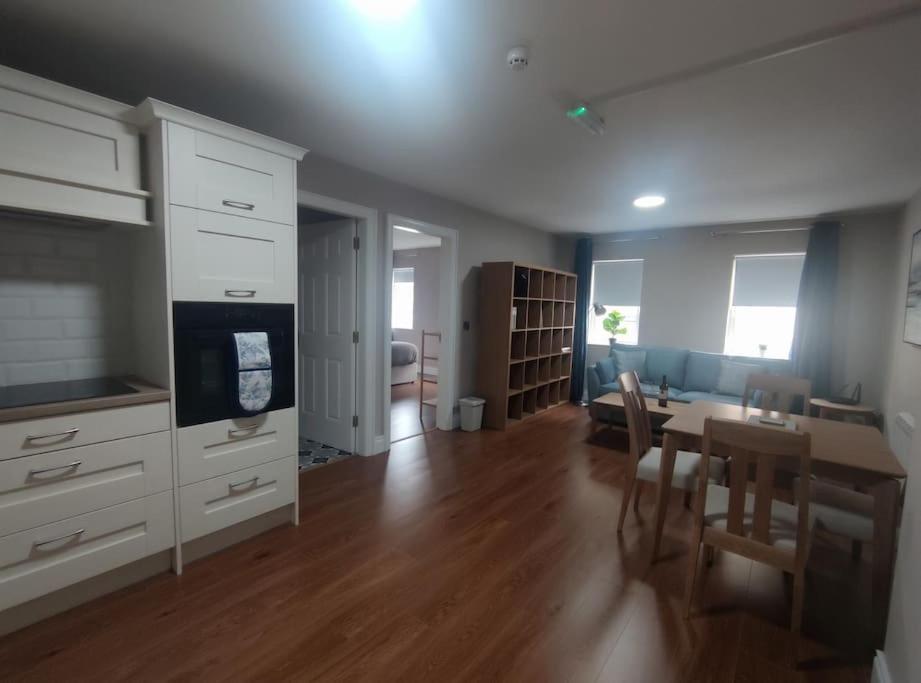Blacklion Prime Location Apartment Екстер'єр фото